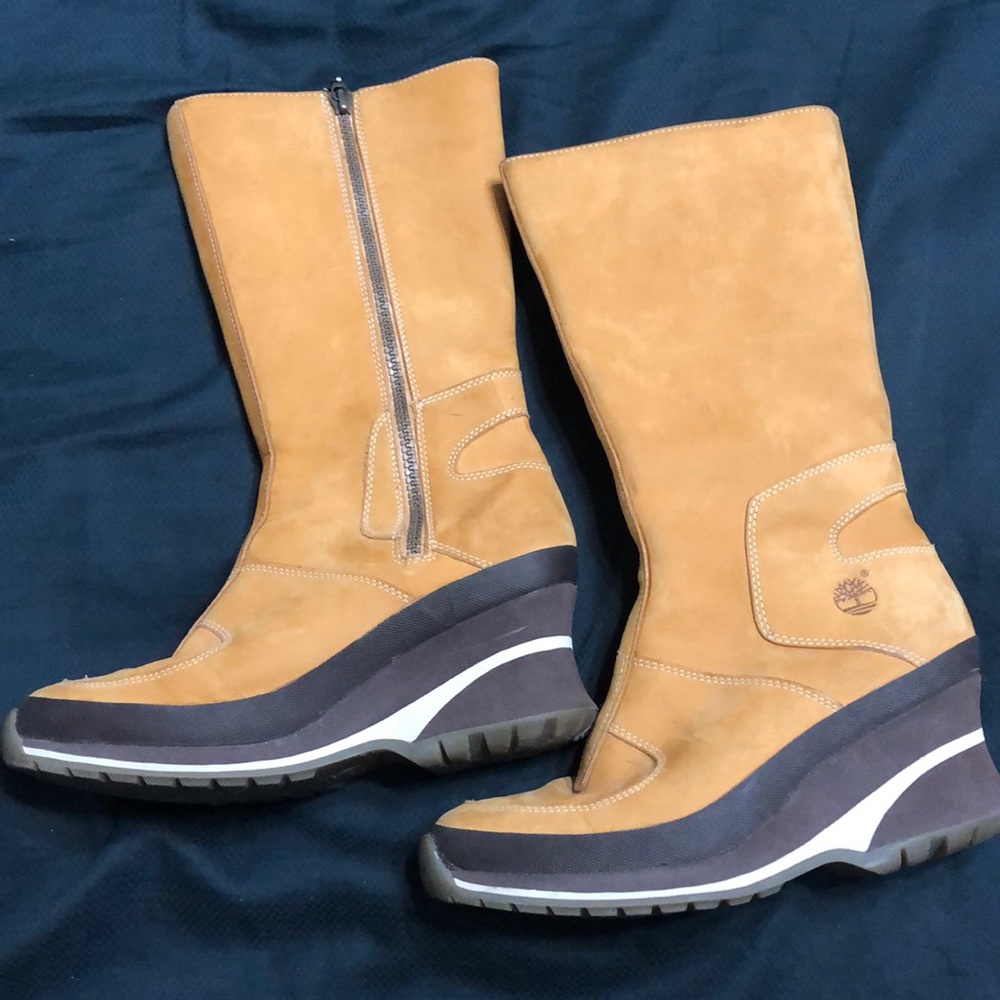 Lightly used worn 1 time Timberland * shoe sale *